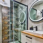 Z Basenem I Saunami Stone Hill Vip Centrum By Royal Aparts Апартаменти Шклярська Поремба