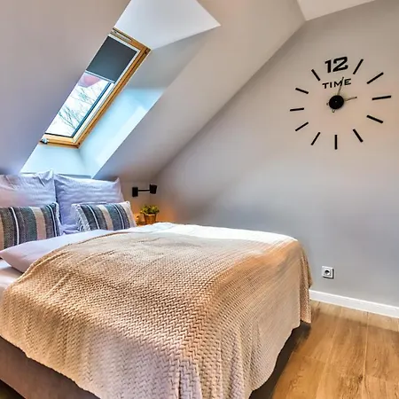 Апартаменты Z Basenem I Saunami Stone Hill Vip Centrum By Royal Aparts *