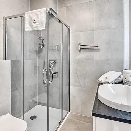 Z Basenem I Saunami Stone Hill Vip Centrum By Royal Aparts Apartamento Szklarska Poręba