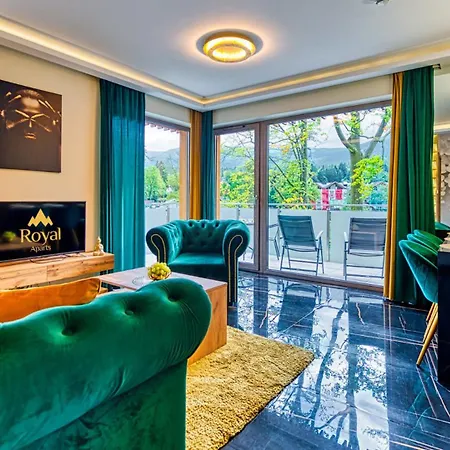 Z Basenem I Saunami Stone Hill Vip Centrum By Royal Aparts شكلارسكا بوريبا