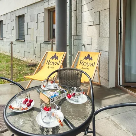 Z Basenem I Saunami Stone Hill Vip Centrum By Royal Aparts شقة *